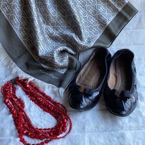 Salvatore Ferragamo Black Ballet Flats size 8.5